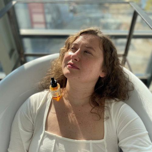 Agata amarantus na ramieniu.jpg